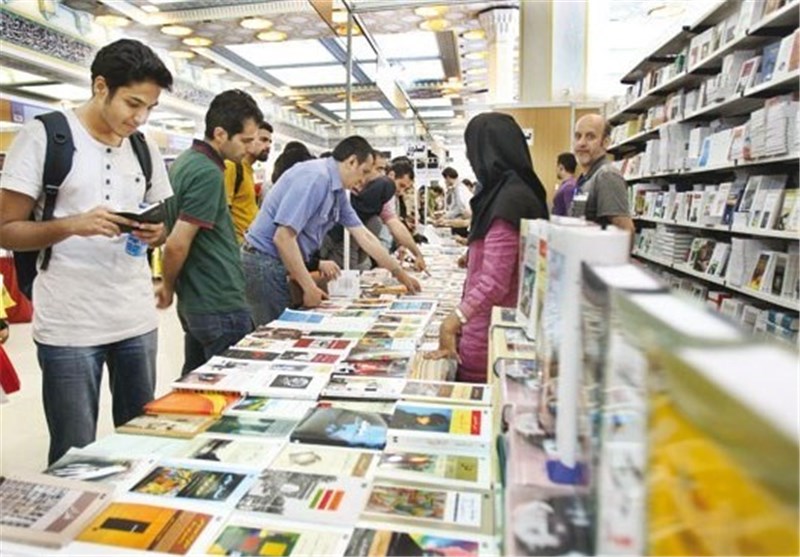 نمایشگاه تازه‌های کتاب در شهرستان املش افتتاح شد