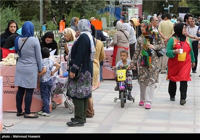 جشنواره غذا به نفع کودکان بی سرپرست