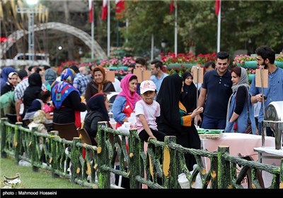 جشنواره غذا به نفع کودکان بی سرپرست