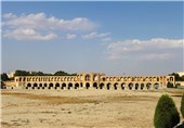 خطر نابودی میراث فرهنگی اصفهان به دلیل پیامدهای کمبود آب در زاینده‌رود