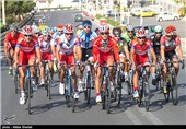 مسابقه جایزه بزرگ دوچرخه سواری کشور در اراک برگزار شد
