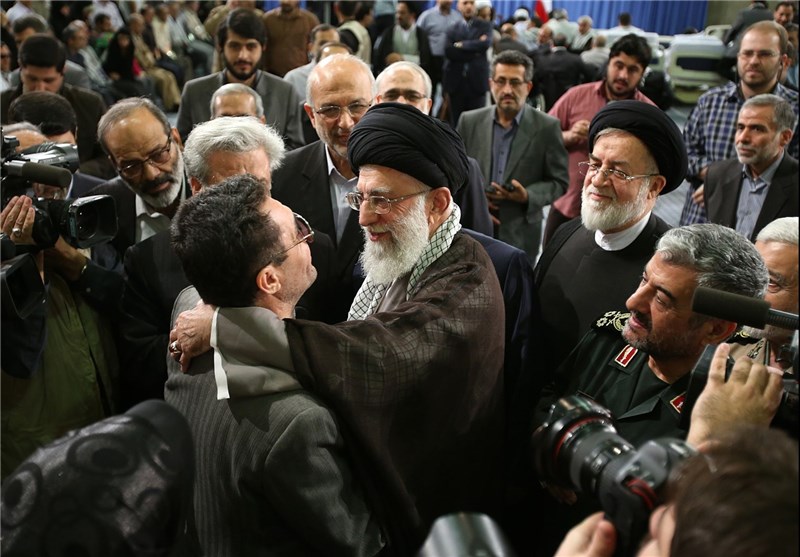 فیلم/حاشیه‌های دیدار جانبازان با امام خامنه‌ای