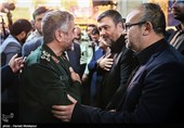 سرلشکر محمدعلی جعفری فرمانده کل سپاه در مراسم ترحیم پدر سردار حسین اشتری فرمانده ناجا