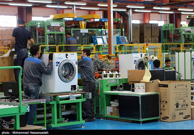 معاون سازمان صنعت تهران: فعالیت کارخانه سامسونگ قانونی است؛ چرا عده‎ای دنبال ایجاد مشکل برای تولید هستند؟