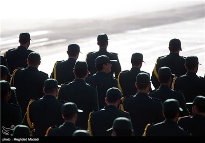 Iranian Armed Forces Stage Parades to Mark Sacred Defense Week