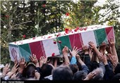 کرمان| پیکر شهید &quot;سنجری&quot; در جیرفت تشیع و تدفین شد