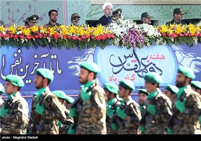 Iranian Armed Forces Stage Parades to Mark Sacred Defense Week