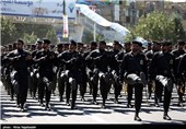مراسم رژه نیروهای مسلح در چهارمحال و بختیاری برگزار شد