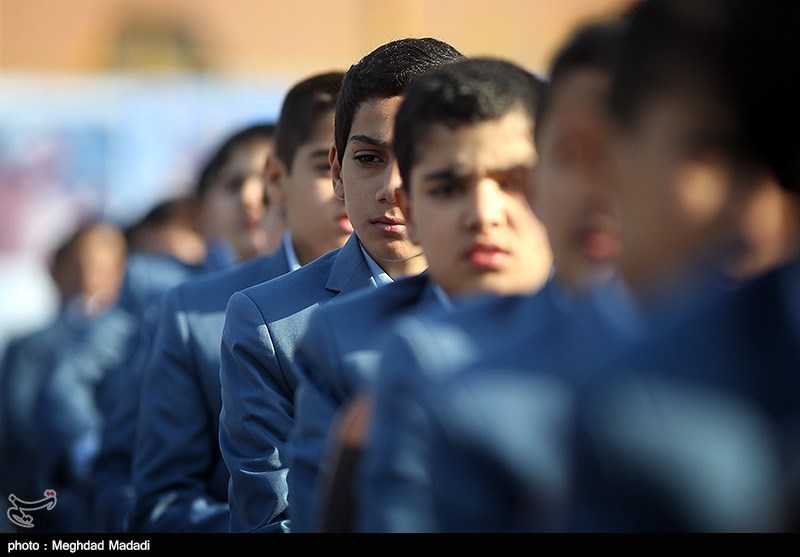 تمدید فرصت ثبت‌نام آزمون ورودی دبیرستان البرز