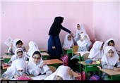 3000 سبد تحصیلی در بین دانش‌آموزان نیازمند استان اردبیل توزیع شد