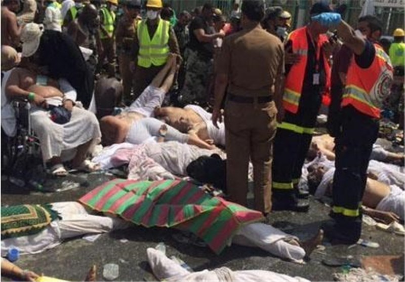 مراسم یادبود جان‌باختگان حادثه منا در شهر بوشهر برگزار شد