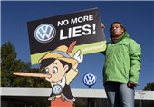 Scandal-Hit Volkswagen Suspends More Senior Managers