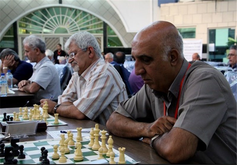 کلاس مربیگری بین‌المللی شطرنج در لارستان برگزار شد