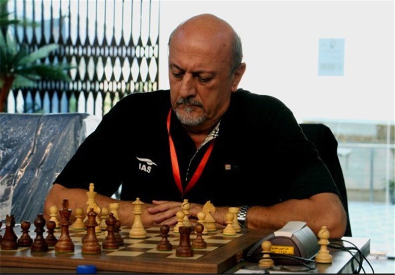 رقابت شطرنج‌بازان 5 استان کشور در اوز لارستان
