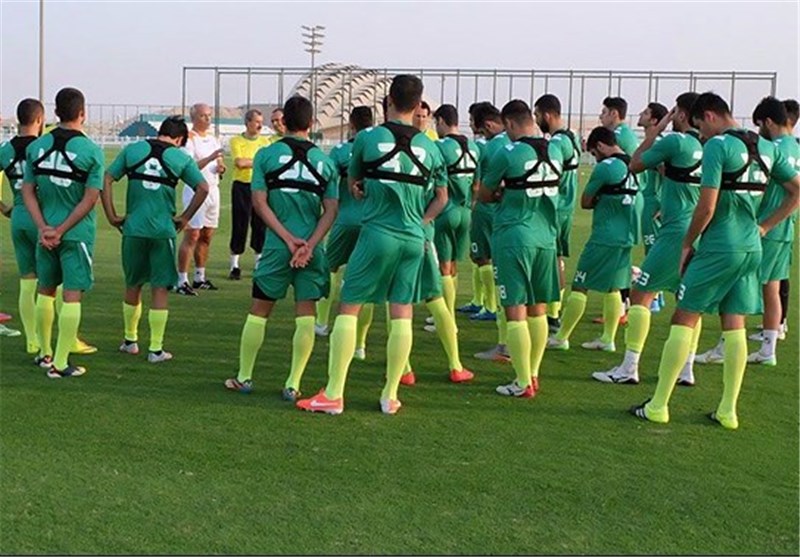 فریاد «ایران» بازیکنان امید پیش از دیدار با عربستان در حضور جباری و نوری + تصاویر