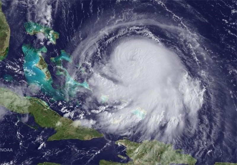 Hurricane Joaquin Strengthens Off Bahamas