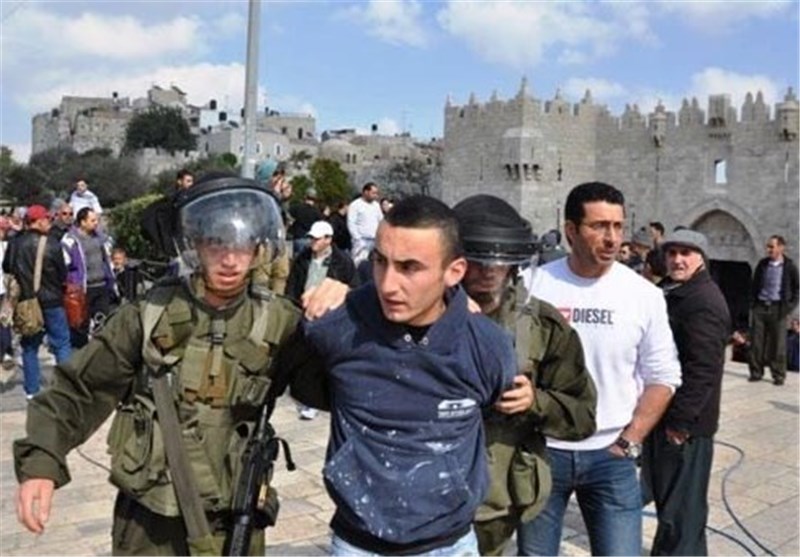 Israeli Forces Raid Al-Aqsa Mosque, Scuffle with Palestinian Worshipers