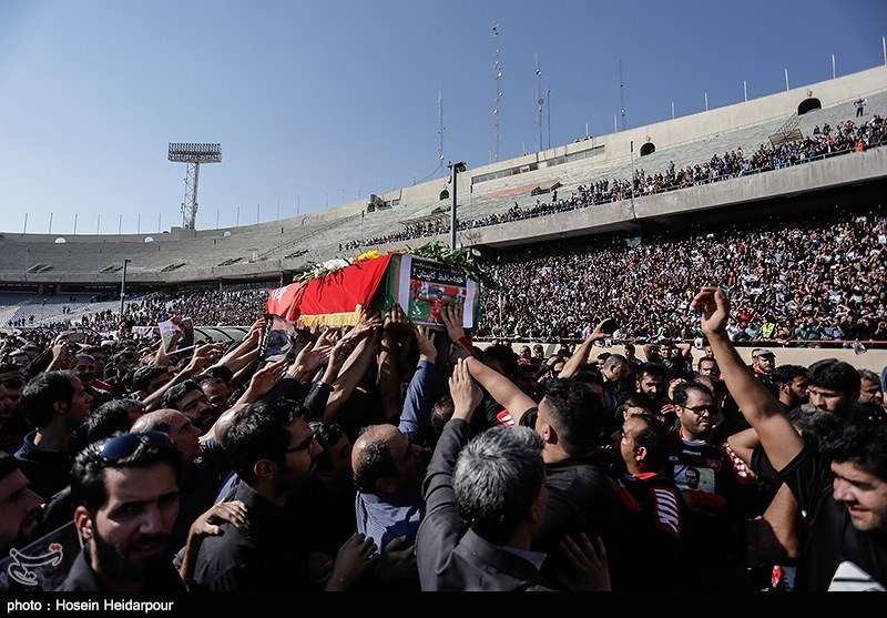 Funeral of Captain of Iran’s Persepolis Held in Tehran - Photo news ...