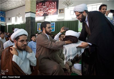 عمامه گذاری طلاب جوان در کرمانشاه