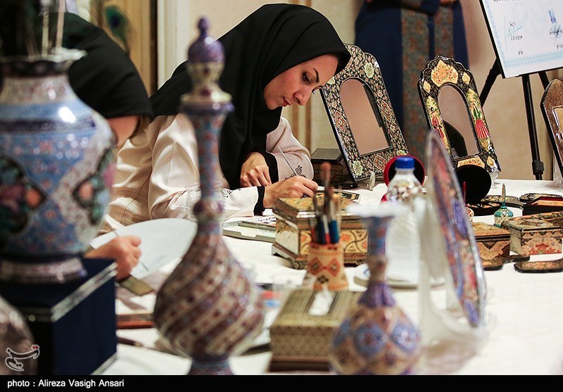 نمایشگاه صنایع دستی در فرهنگسرای شهر اراک برگزار می‌شود