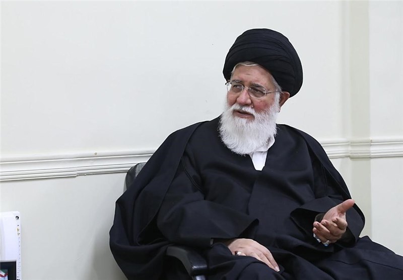 حجت‌الاسلام رئیسی قصد کاندیداتوری نداشت؛ وی به درخواست برخی از علماء و مراجع کاندیدا شد