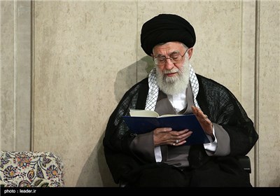 Supreme Leader Attends Ceremony to Commemorate Victims of Mina Tragedy