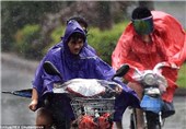 Thousands Flee as Typhoon Koppu Hits Northern Philippines