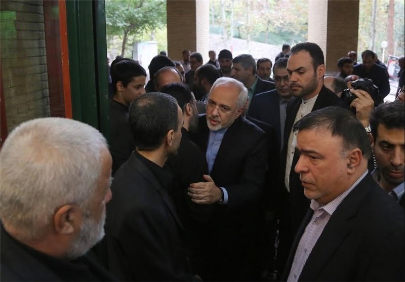 حضور ظریف در مراسم ختم سفیر سابق ایران در اسلوونی + عکس