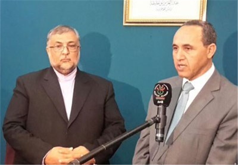 وزیر فرهنگ الجزایر: ایران با تدابیر رهبر انقلاب بر مشکلات فایق آمد