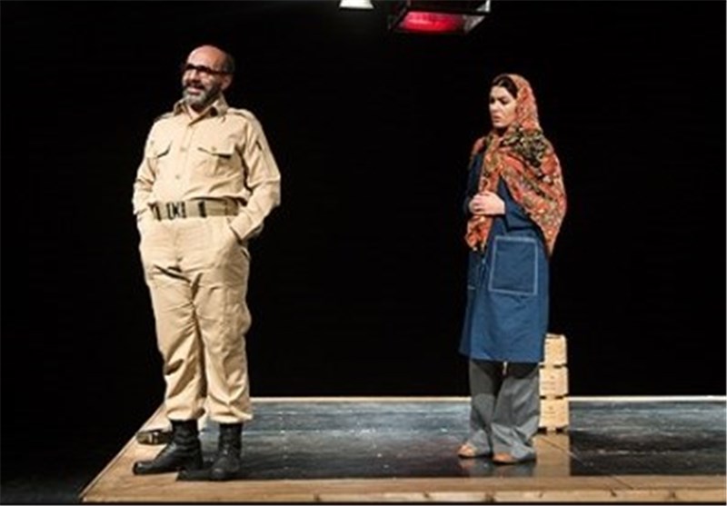 شهید چمران با «تکه‌های سنگین سرب» روی صحنه تئاتر+فیلم