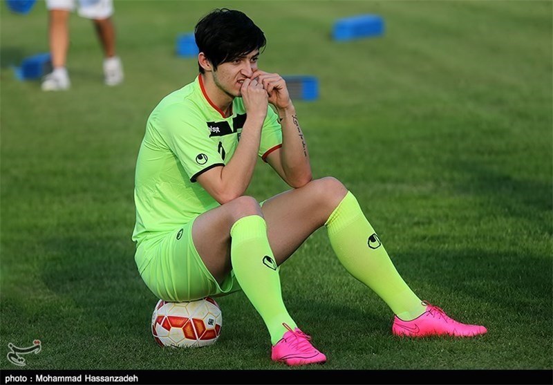 Iran Striker Sardar Azmoun Out for Two Weeks