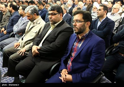 IRIB Managers, Personnel Meet Supreme Leader