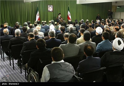 IRIB Managers, Personnel Meet Supreme Leader