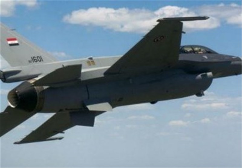 Iraklı Savaş Uçakları El-Anbar&apos;daki IŞİD Mevzilerini Hedef Aldı