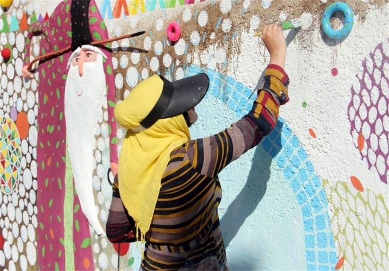 220 اثر به نخستین جشنواره منطقه‌ای نقاشی دیواری لارستان ارسال شد