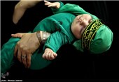 برگزاری همایش شیرخوارگان حسینی در اصفهان با شعار &quot;بچه‌ها تشنه‌اند&quot;