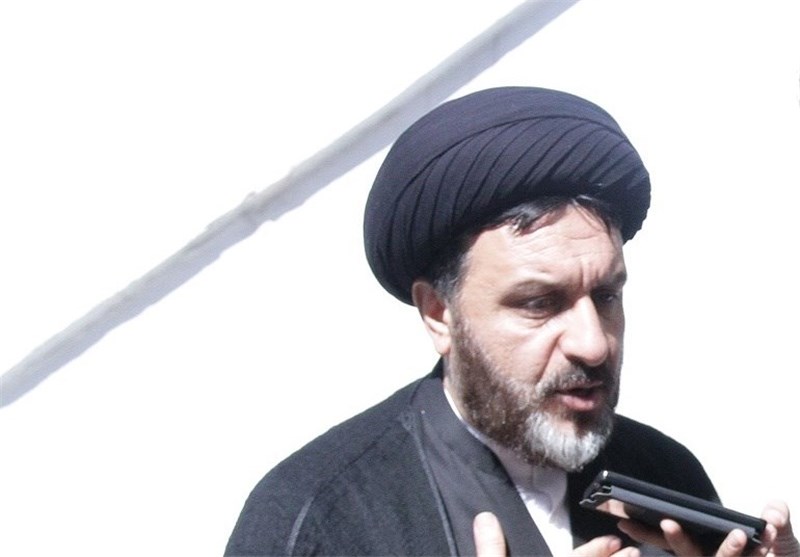 تهران| امام خمینی(ره) اسلام را از انزوا خارج و به آن محبوبیت بخشید