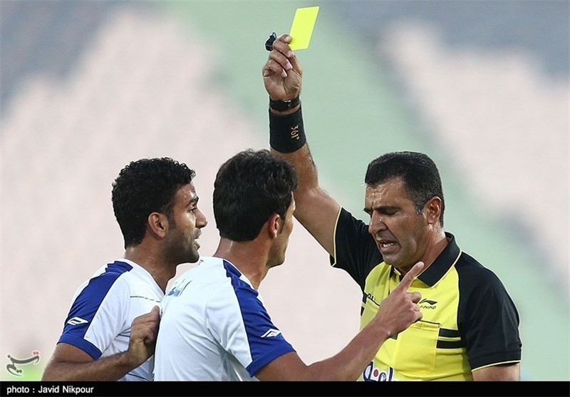 جهانبازی: دیواری کوتاه‌تر از دیوار داوران در فوتبال ایران پیدا نمی‌شود