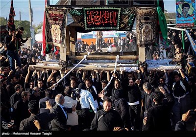 Ù…Ø±Ø§Ø³Ù… Ù†Ø®Ù„ Ú¯Ø±Ø¯Ø§Ù†ÛŒ Ùˆ ØªØ¹Ø²ÛŒÙ‡ Ø®ÙˆØ§Ù†ÛŒ Ø¯Ø± Ù†ÙˆØºØ§Ø¨ Ú¯Ù†Ø§Ø¨Ø§Ø¯