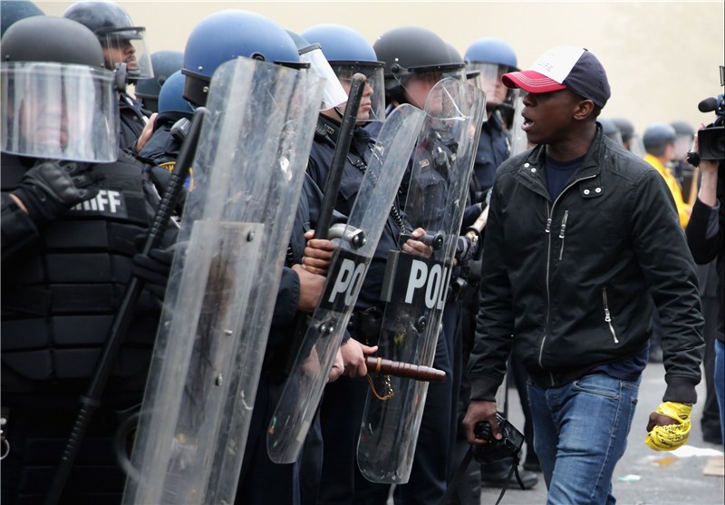 خشونت پلیس آمریکا اعتماد جوانان سیاهپوست را کاهش داده است
