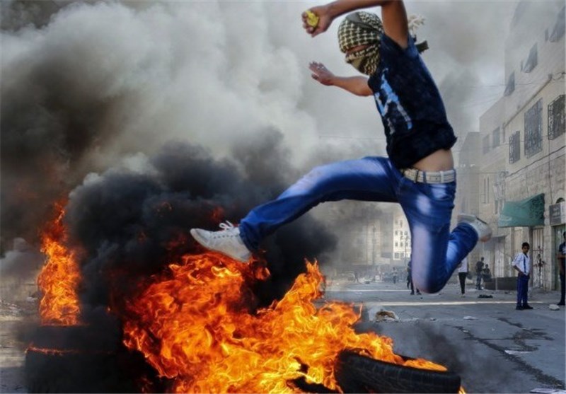 شهادت یک فلسطینی و زخمی شدن ده‌ها نفر در درگیری‌های کرانه باختری