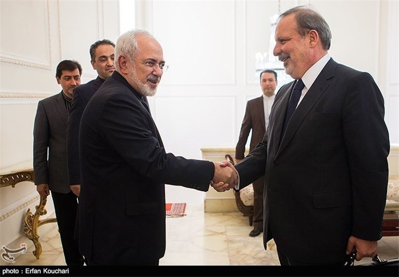 Zarif: Iran Ready to Open New Economic Capacity for Brazil