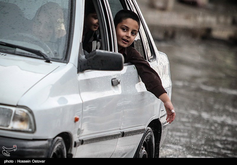 هشدار راهداری به مسافران/بارش باران در جاده‎‌های 7 استان؛ مه گرفتگی در جاده شمال
