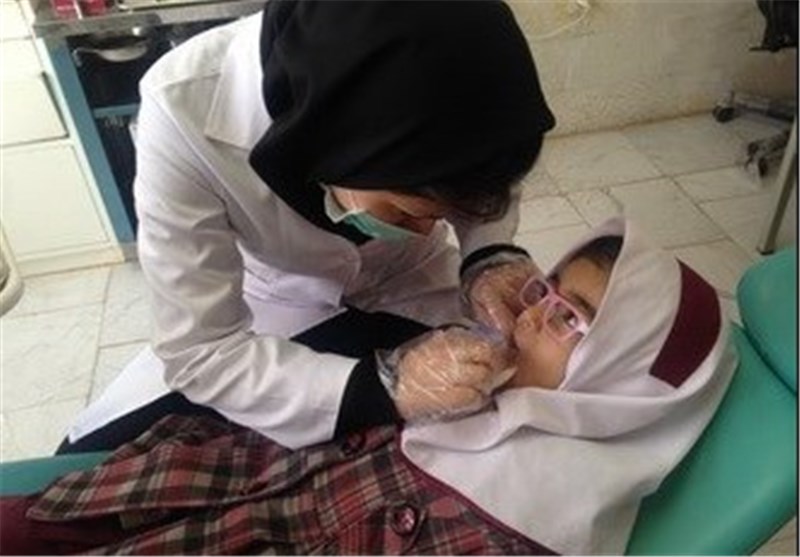 اجرای طرح تحول سلامت دهان و دندان ویژه 112 هزار دانش‌آموز یزدی