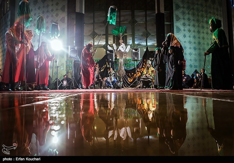 محوطه تئاتر شهر میزبان آثار نمایشی سوگواره «خمسه» می‌شود
