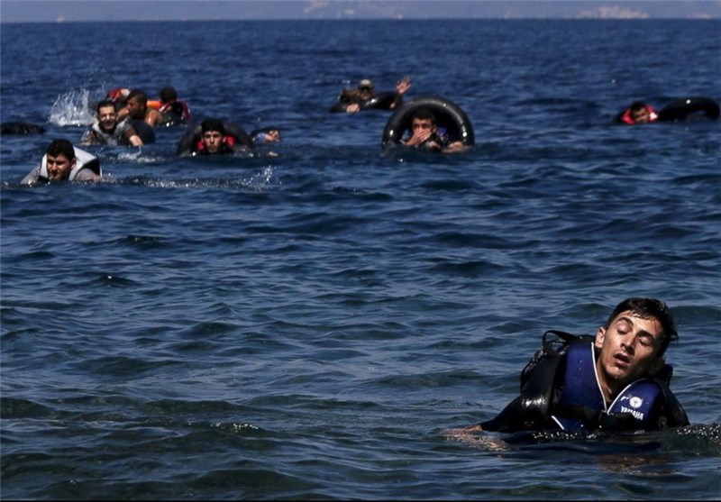 Over 10 Refugees Drown Off Turkey