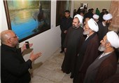 افتتاح نمایشگاه نقاشی «آسمان حسین» در مسجد مقدس جمکران