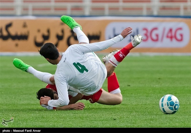 لیگ برتر فوتبال|پیروزی ذوب‌آهن مقابل تراکتورسازی و تساوی سپیدرود - پارس جنوبی در 45 دقیقه اول