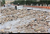 سیل 35 میلیارد ریال به شهرستان فراشبند خسارت وارد کرد