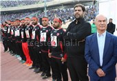 حضور افشارزاده در اردوی استقلال و پاداش به بازیکنان